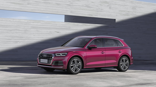 Audi Q5L estreia com versão mais larga no Salão de Pequim