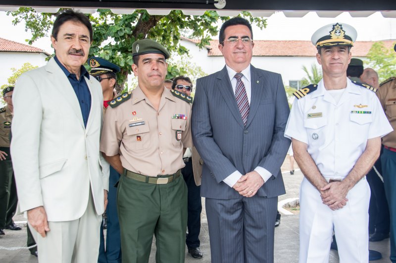 Comandante Marcos Werneck preside solenidade que celebra aniversário da Escola de Aprendizes Marinheiros