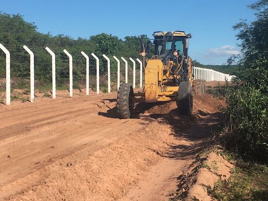 Governo inicia estrada do Setor II da ZPE-Ceará