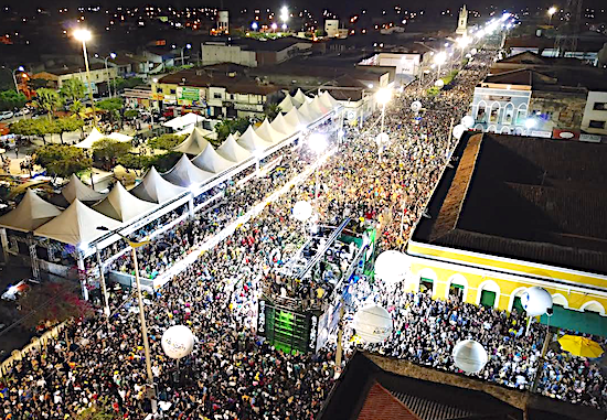 Carnaval deve injetar R$ 34 milhões na economia de Aracati