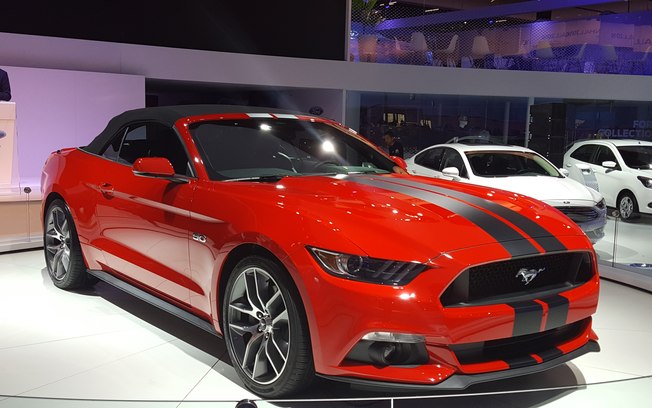 Ford inicia a venda do Mustang 2019 com nova cor e sistema de som