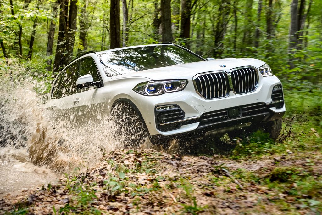 Novo BMW X5 inicia pré-vendas no Brasil