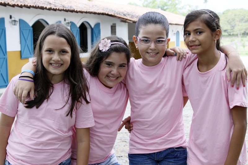 Beatrice Vasconcelos reuniu os amiguinhos para uma tarde de diversão e aventura, no Engenhoca Parque