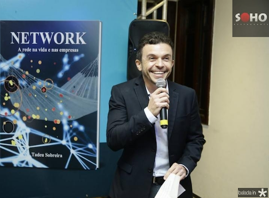 Elias Leite apresenta seminário com modelo Disney de gestão