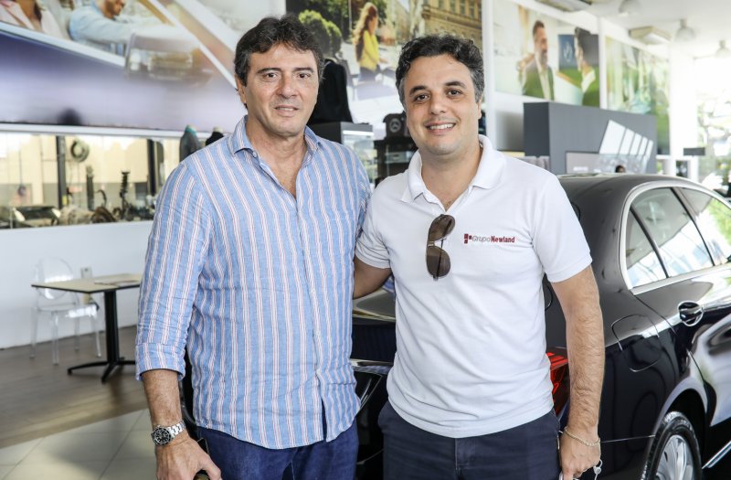 Luiz Teixeira recebe os clientes com ofertas especiais na Newsedan Mercedes-Benz