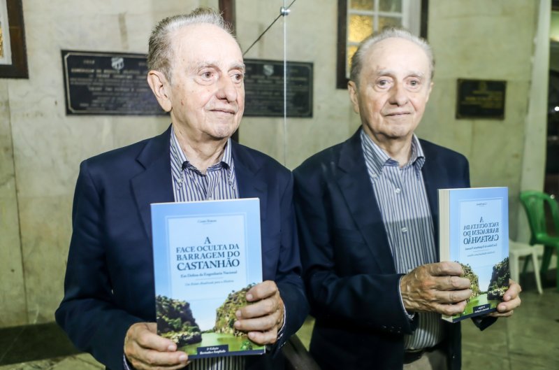 Cássio Borges lança livro sobre as questões hídricas do Nordeste