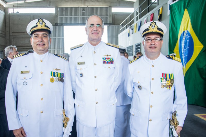 Leonardo Salema transmite Cargo ao Capitão de Mar e Guerra Madson Cardoso