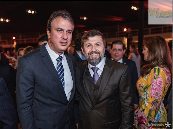 Camilo Santana e Élcio Batista na abertura do Seminário Prefeitos 2019