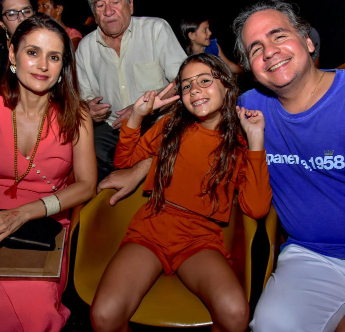 Manoela Queiroz, Sarah E Ricardo Bacelar