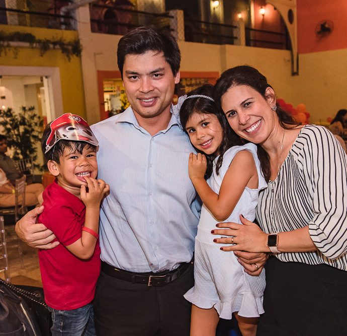 Miguel, Thiago, Rafaela E Gisela Fujiwara