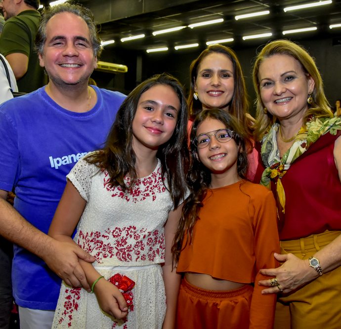 Ricardo, Maria E Sarah Bacelar, Manoela E Lenise Queiroz