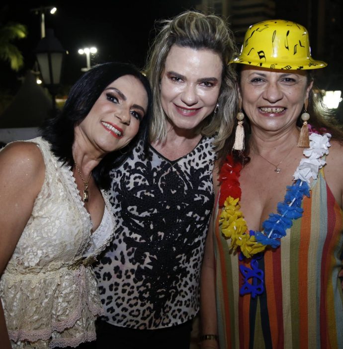 Dior Bernardo, Eugenia Sampaio E Maslova Mesquita