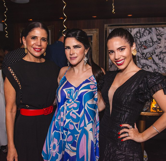 Maria Lucia Negrao, Marilia Vasconcelos E Nicole Vasconcelos