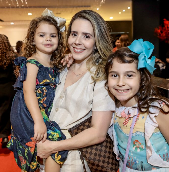 Raquel, Hana E Catarina Assis