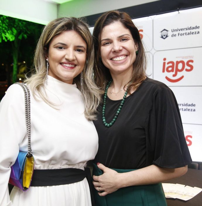 Ticiana Rocha E Carol Bezerra