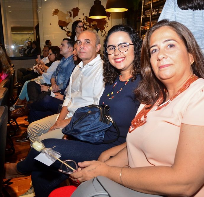 Ana Xavier, Amélia Gomes E Luiz Henrique