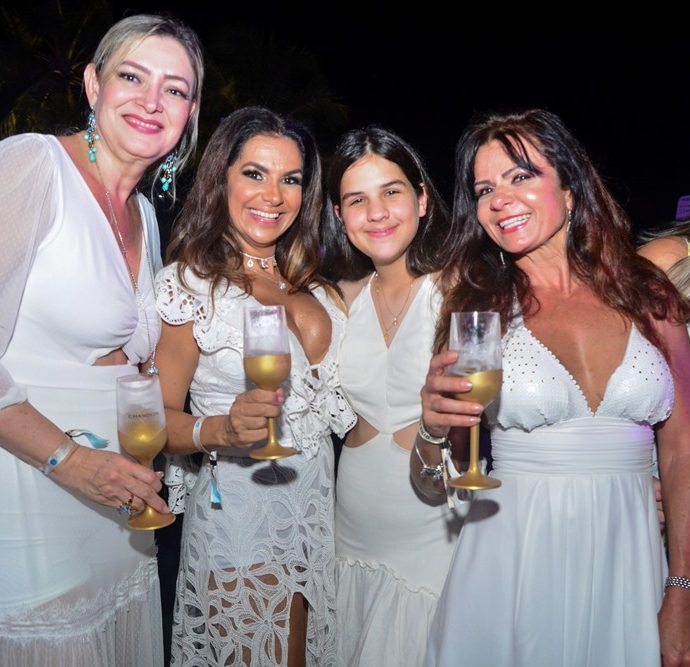 Ecilda Girão, Ana Cristina Pinto, Maria Julia Pinto, Claudia Bezerra