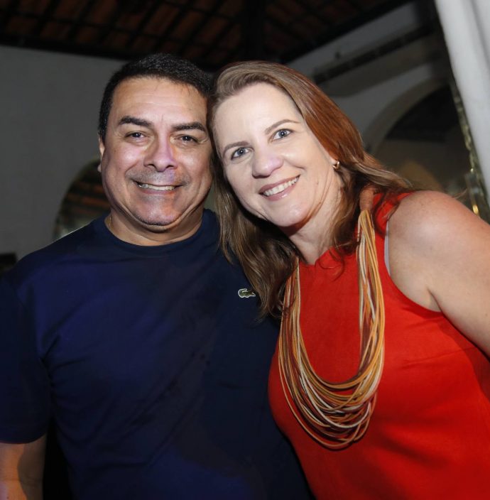 Roberto E Jamille Rocha