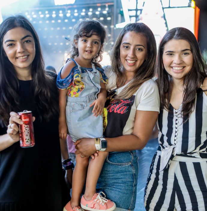 Carol, Lara E Jamile Pinheiro, Carla Navarro