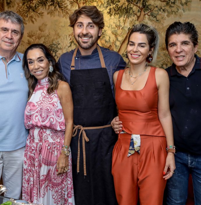 Marcio E Marcia Tavora, Felipe Caputo, Amanda Tavora E Dito Machado 