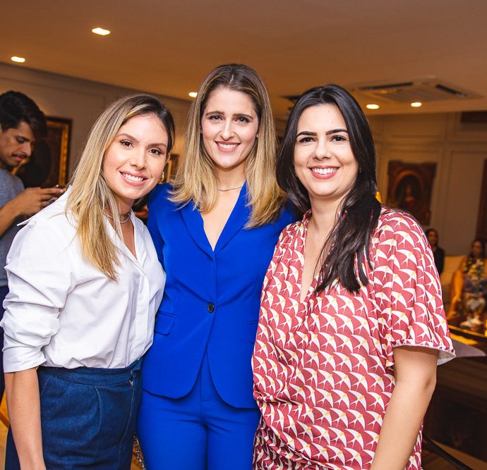 Thyane Dantas, Rebeca Bastos E Priscila Fontenele