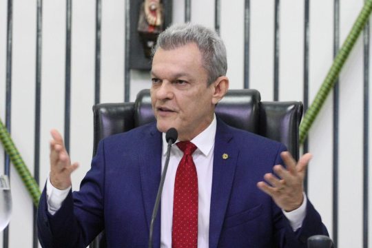 José Sarto favorável a reduzir salários de deputados em 50% para auxiliar no combate ao coronavírus no Ceará