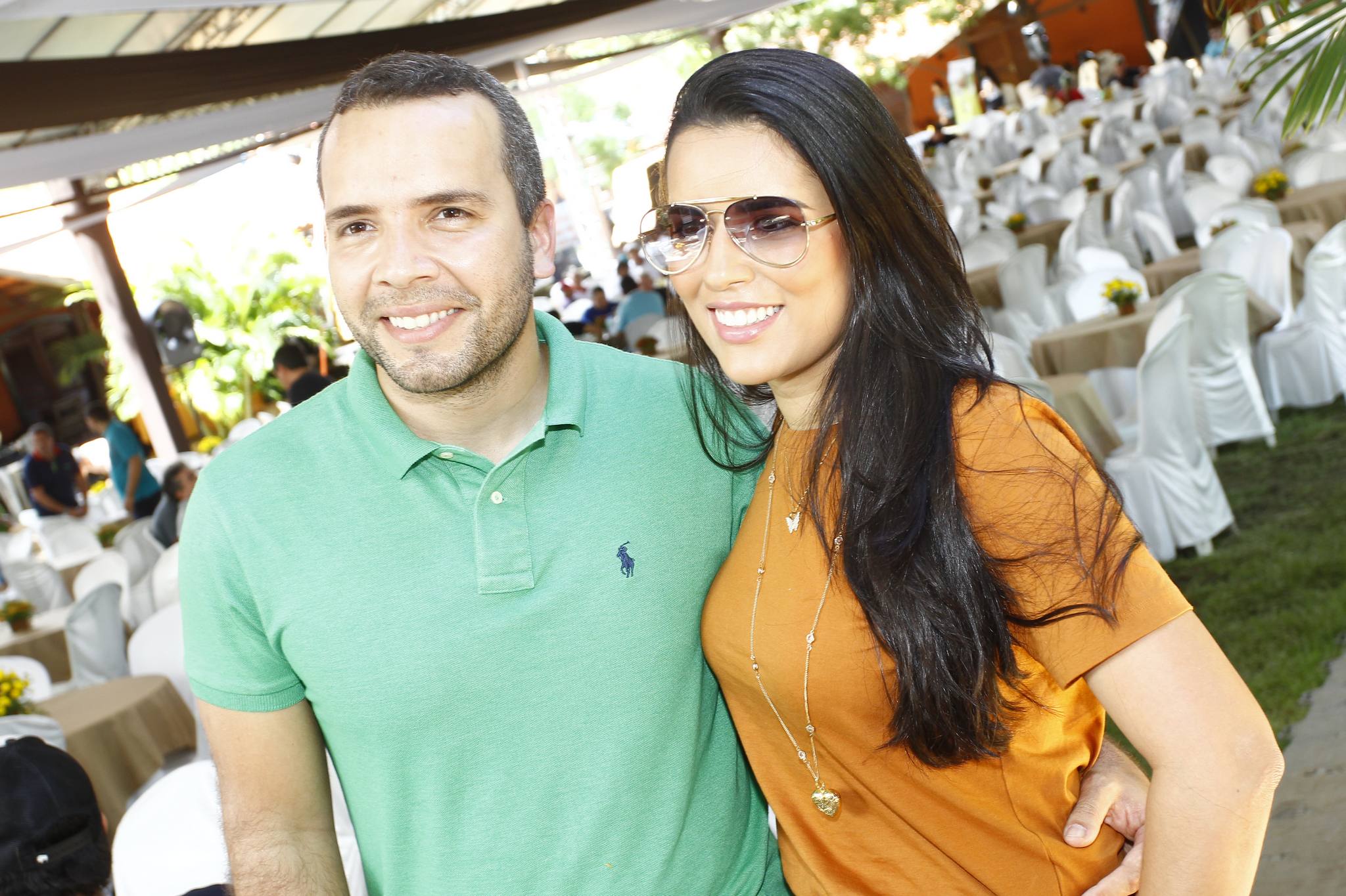 Matheus Menezes E Mara Andrade