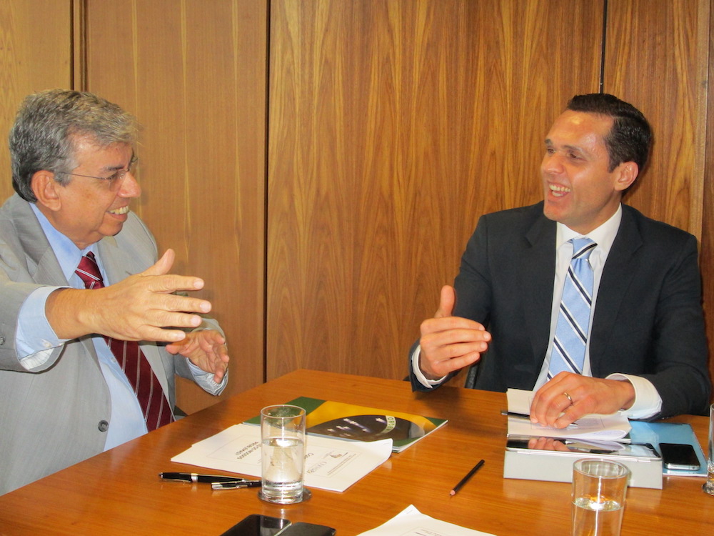 2013 Com O Então Ministro Da Previdência Senador Garibaldi Alves, Em Reunião No Ministério Da Previdência, Brasilia Df