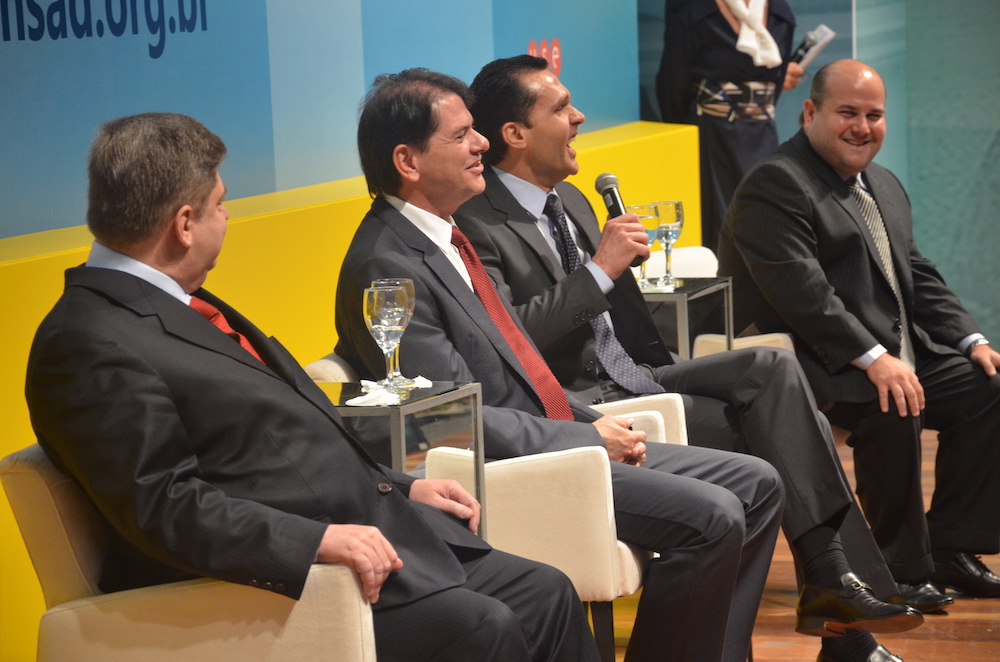 2014 Com O Ministro Do Stj Raul Araújo, O Então Governador Cid Gomes E O Prefeito Roberto Claudio, Por Ocasião De Evento Em Brasília Df