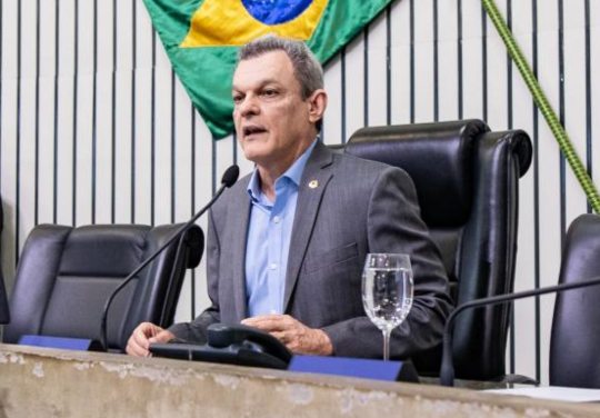 José Sarto diz que concurso deve ser em outubro e retoma sessões presenciais