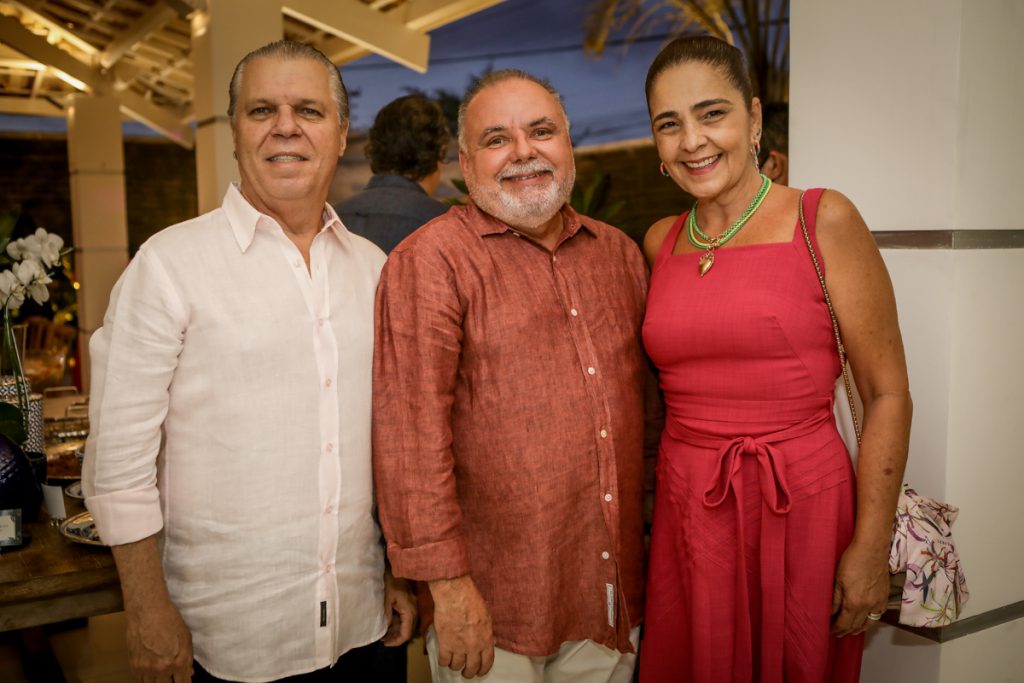 Claudio Studart, Pedro Carapeba E Giana Studart