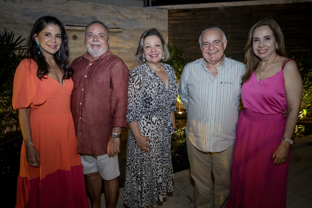 Maria Lucia, Pedro, Fernanda, Alberto E Tomasia Carapeba