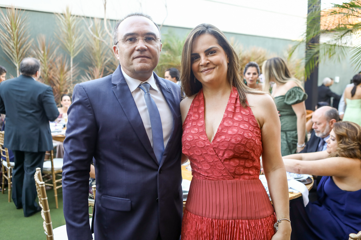 Mario E Gabriela Aragao