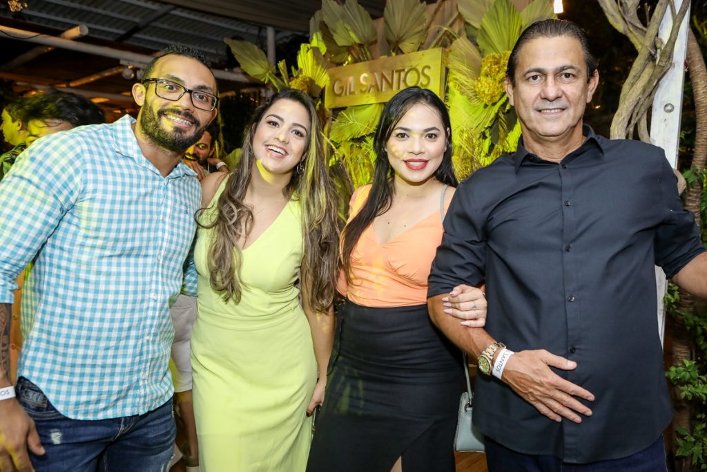 Mateus Gama, Marina Chaves, Rosangela Gomes E Brets De Castro