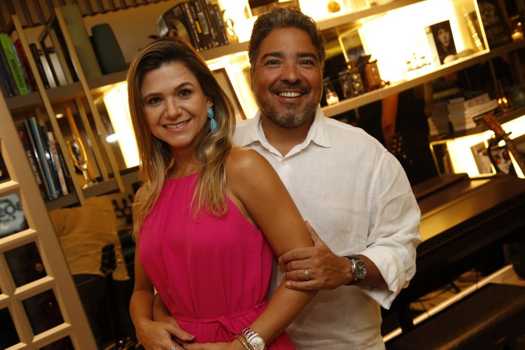 Aline E Leandro Vasquez 1