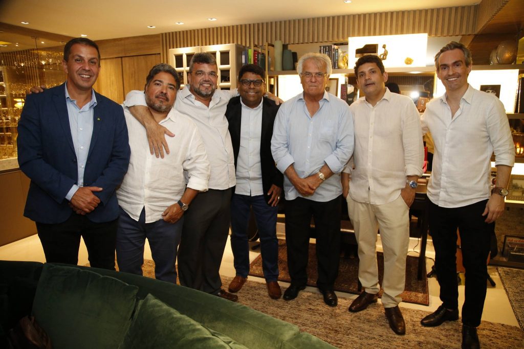 Ricardo Barillo, Leandro Vasquez, Paulo Plutarco, Jose Roberto, Carlos Feitosa, Bruno Queiroz E Joao Paulo Feitosa