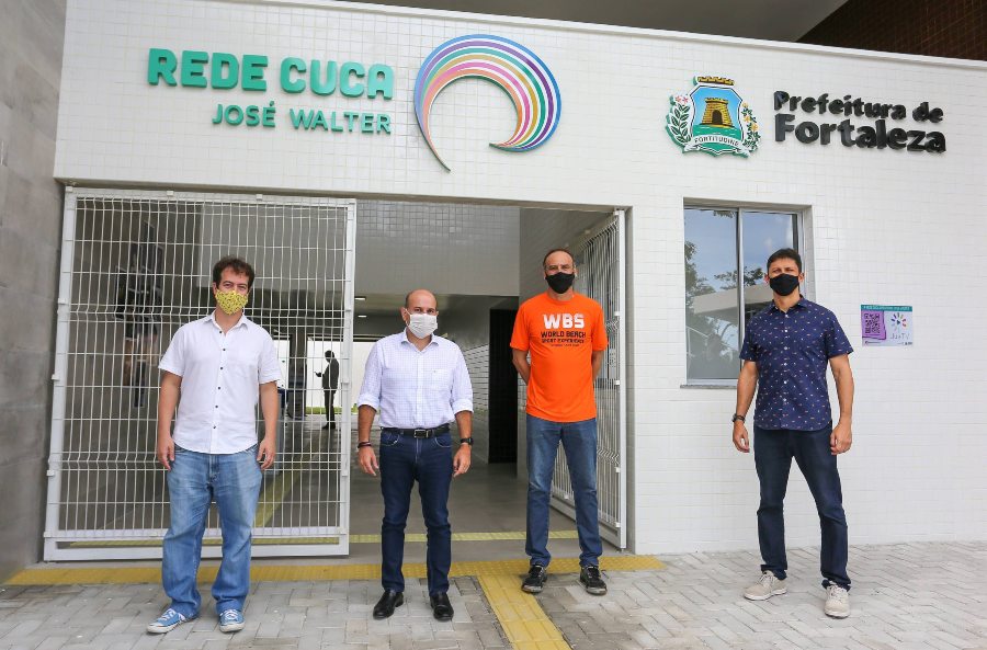 Roberto Cláudio entrega novo Cuca para ampliar a formação cultural e inclusão social por meio do esporte e cursos