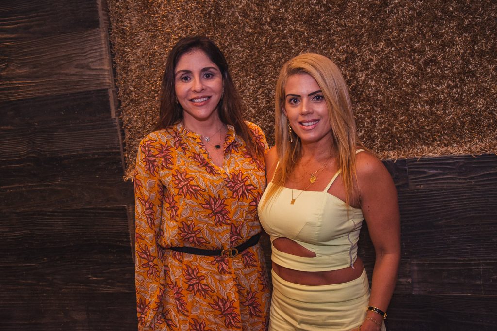 Cristiane Faria E Leticia Studart