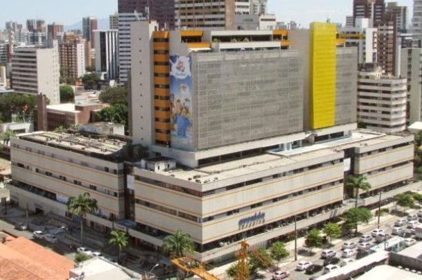 Petrobras leiloa laje corporativa situada na torre comercial do Avenida Shopping