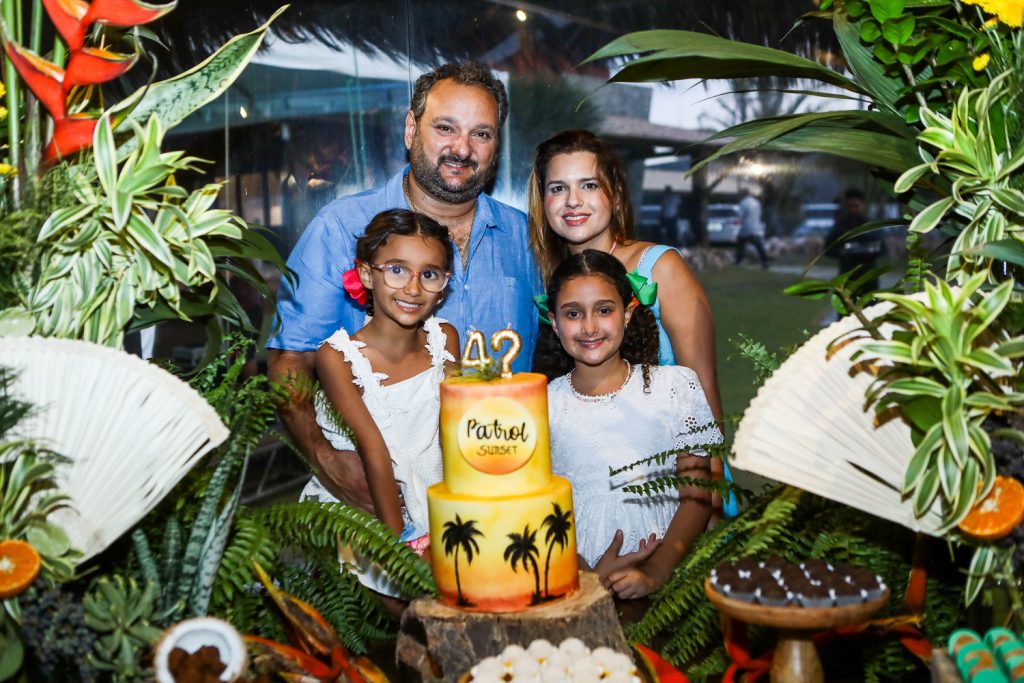 Lara, Patriolino, Renata E Lina Dias 2