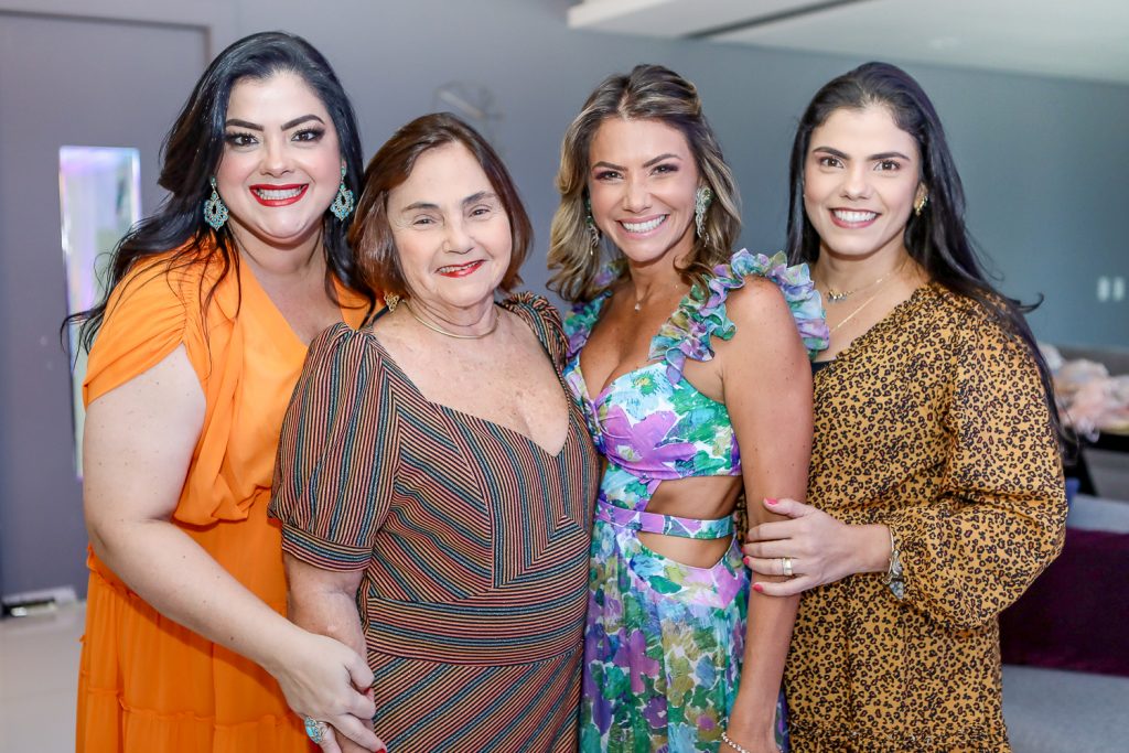 Vivi, Mirian, Vanessa E Virginia Almada