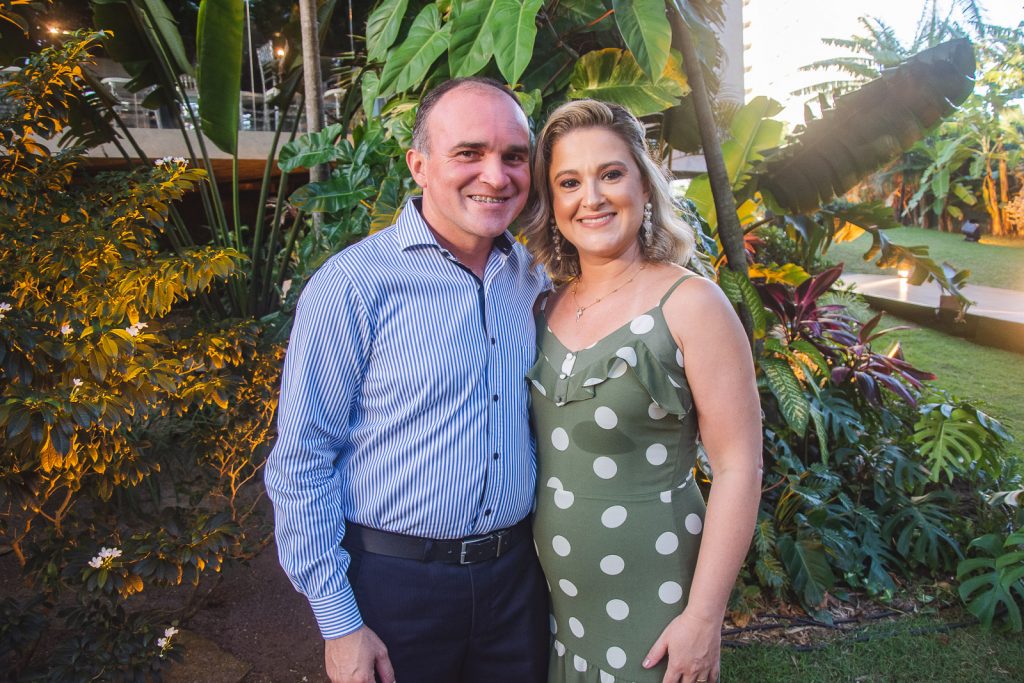 Salomao Vieira E Carla Aguiar