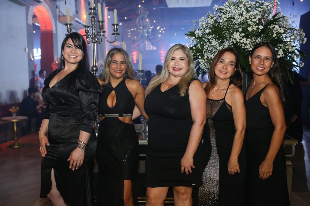 Andressa Felipe, Valeria Rodrigues, Rafaela Lima, Aliete Mirna E Rafaela Campos