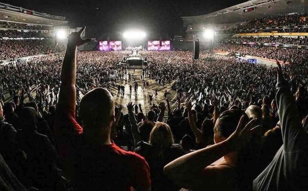 São Paulo libera 100% de ocupação em estádios, bares e shows