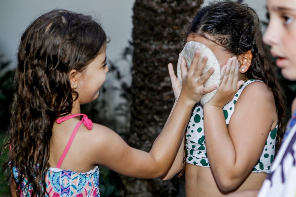 Luiza Aquino E Claudia Camara