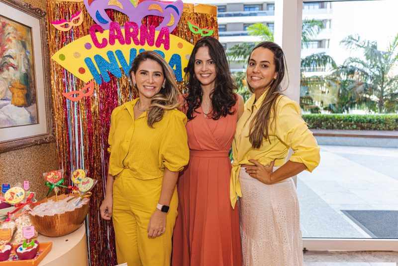 Natalia Da Escossia, Roberta Joaçaba Emarina Montenegro