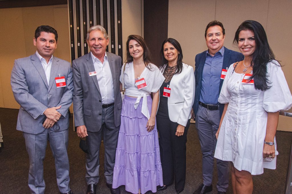 Pompeu Vasconcelos, Valmir Ferreira, Rose Ferreira, Maju Ferreira, Osmir Penegrini E Aline Ferreira