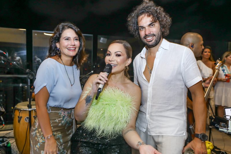 Renata Vale, Solange Almeida E Claudio Vale (1)