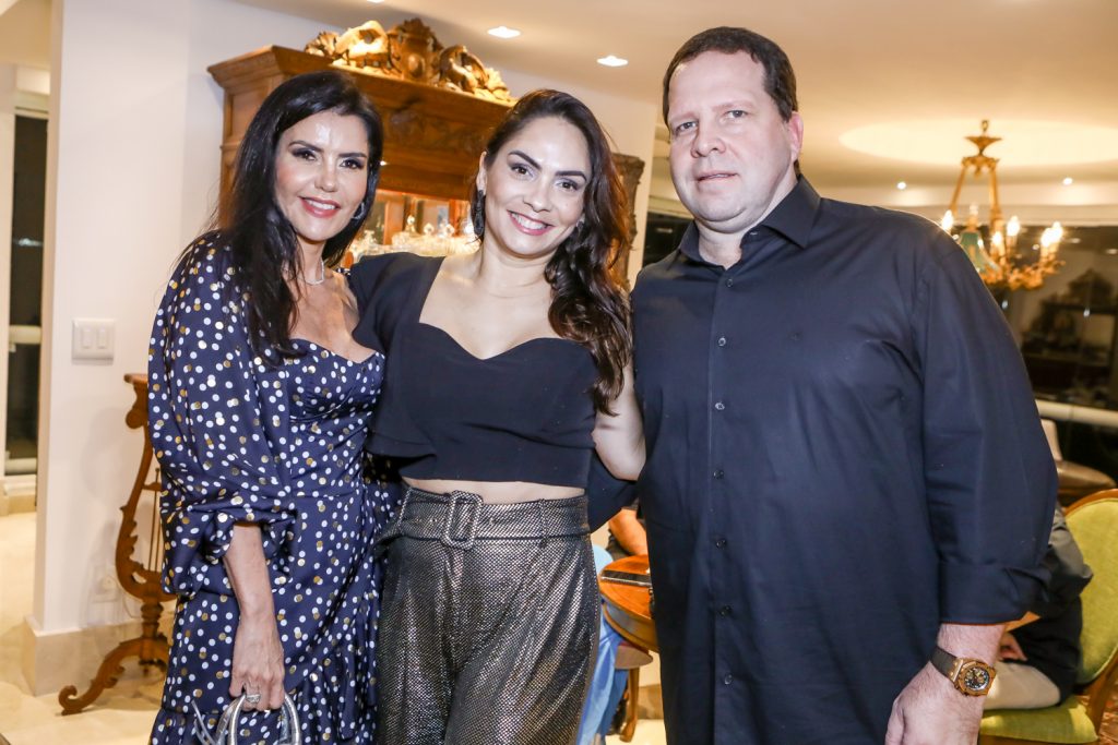 Patricia Nogueira, Juliana Pinheiro E Edson Ventura Filho