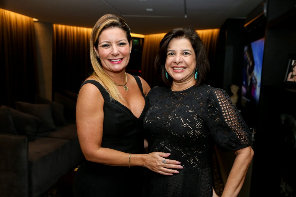 Tatiana Luna E Luciana Lobo